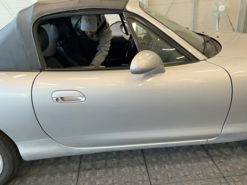 Mazda MX-5 1.9 Roadster — zdjęcie 7