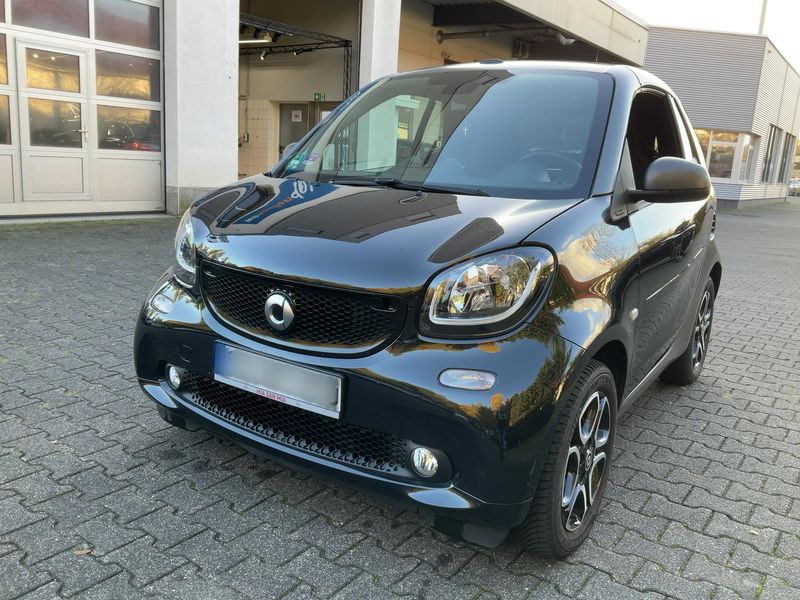 Smart fortwo 0.9 Turbo Basis passion