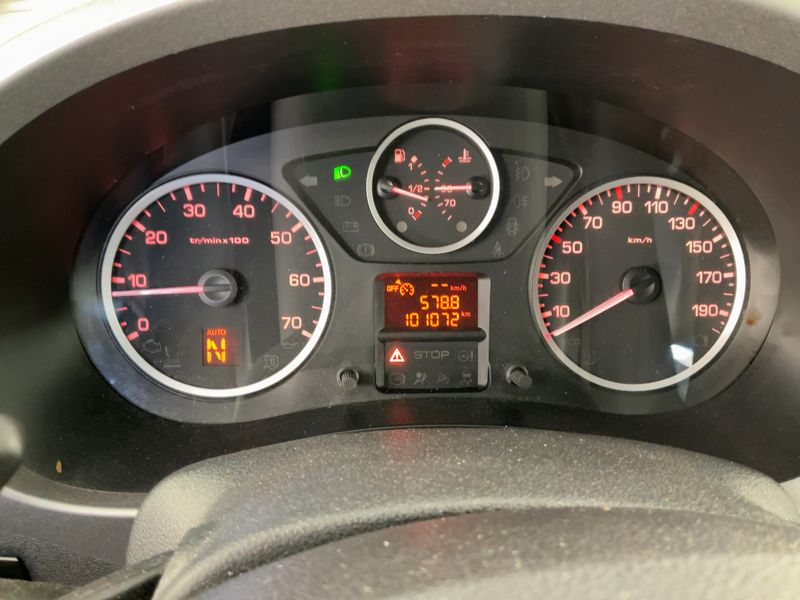 Citroen Berlingo 1.6 Blue-HDi Selection — zdjęcie 13