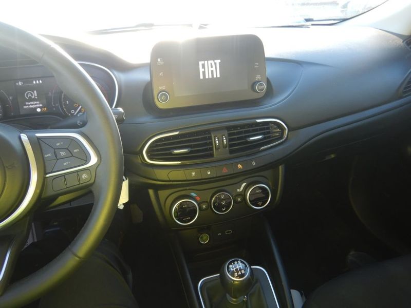 Fiat Tipo 1.6 M-Jet — zdjęcie 11