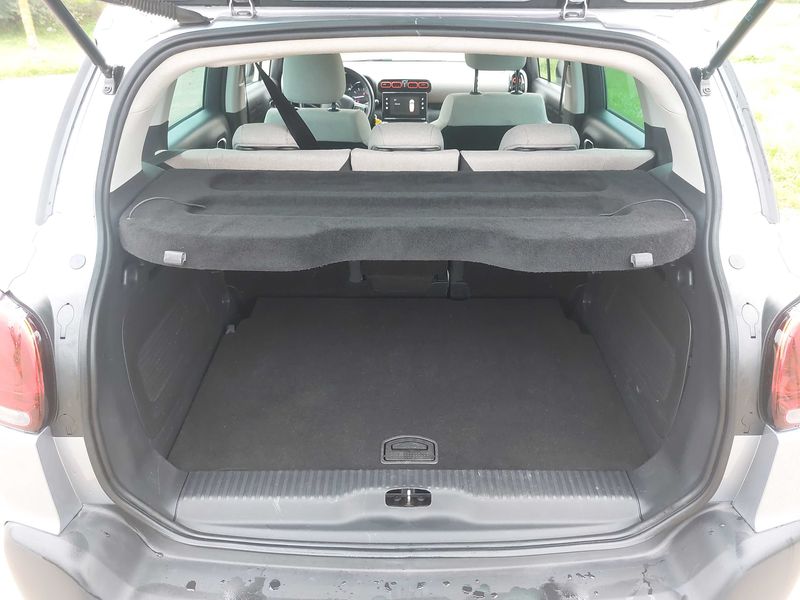 Citroen C3 Aircross 1.5 Blue-HDi Shine — zdjęcie 9