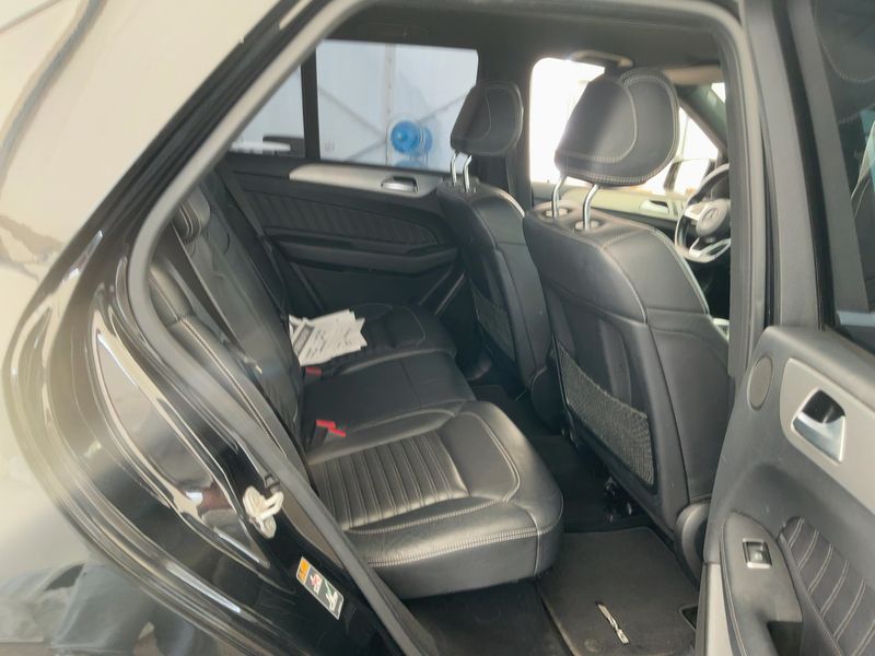 Mercedes-Benz GLE-Klasse GLE 250 d AMG Line — zdjęcie 14