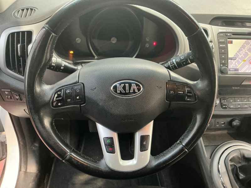 Kia Sportage 1.7 CRDi Active 2WD — zdjęcie 29