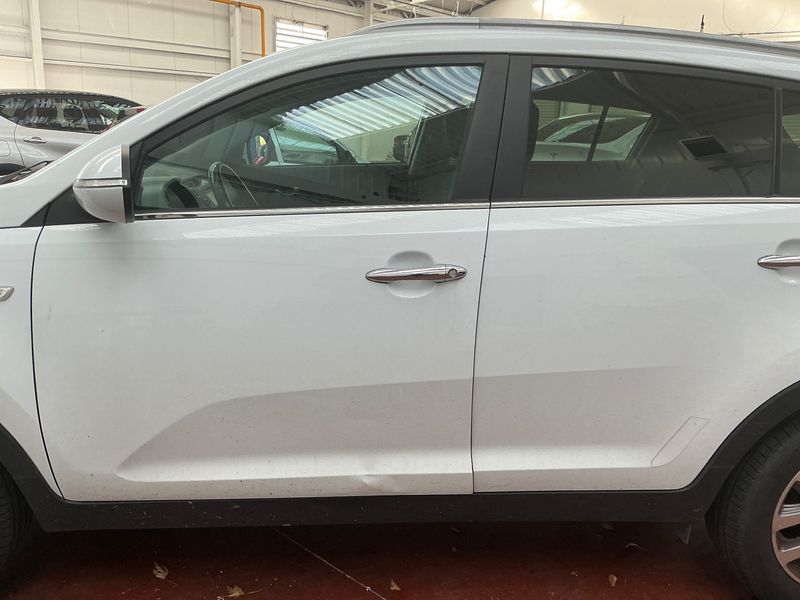 Kia Sportage 1.7 CRDi Active 2WD — zdjęcie 4