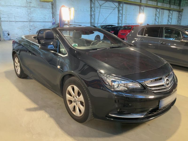 Opel Cascada 1.6 SIDI Turbo Innovation ecoFlex — zdjęcie 8