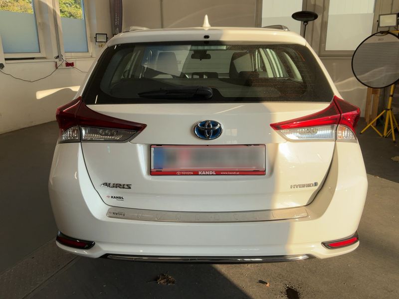 Toyota Auris Touring Sports 1.8 Hybrid Active — zdjęcie 5
