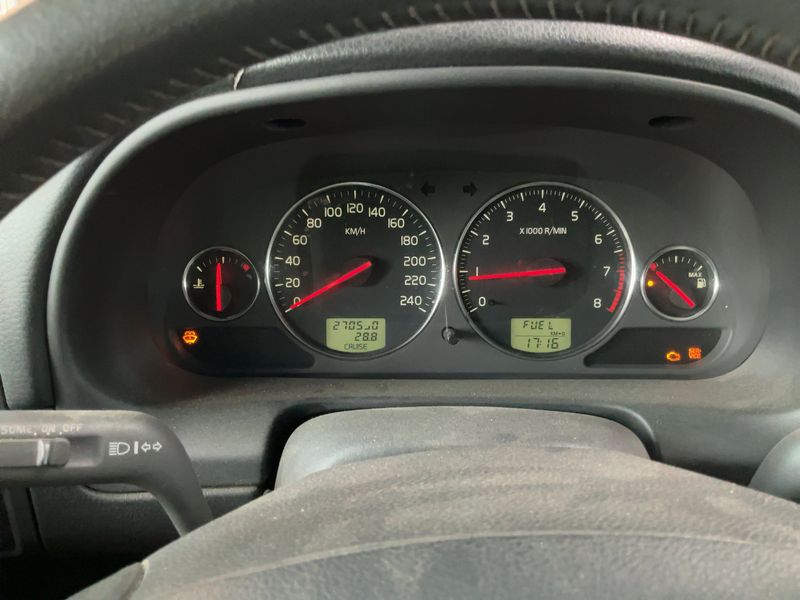 Volvo V40 2.0 T Classic Limited Edition Sport — zdjęcie 4