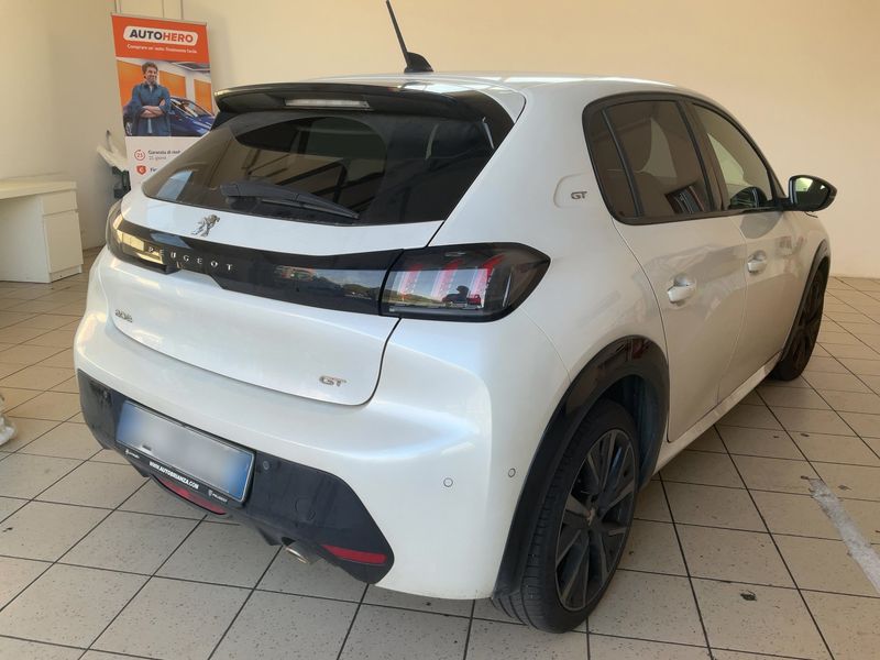 Peugeot 208 1.2 PureTech GT Pack — zdjęcie 6