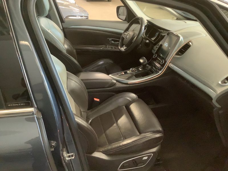 Renault Espace 1.6 dCi Energy Initiale Paris — zdjęcie 11