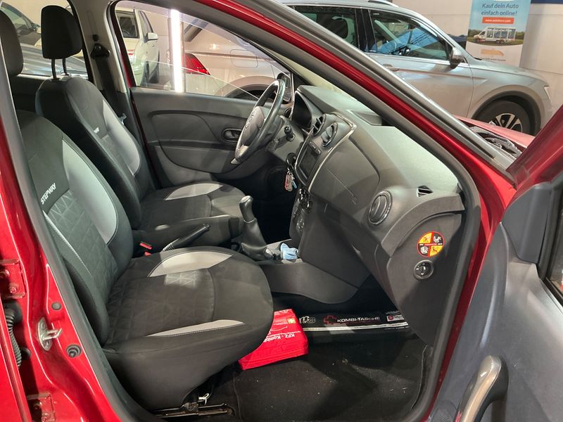 Dacia Sandero 0.9 TCe Stepway Prestige — zdjęcie 3