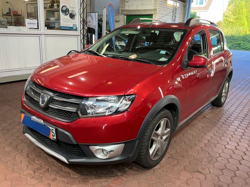 Dacia Sandero 0.9 TCe Stepway Prestige — zdjęcie 1