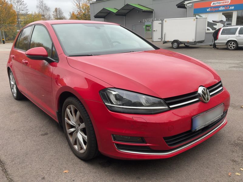 Volkswagen Golf VII 1.4 TSI Highline BlueMotion Tech — zdjęcie 8