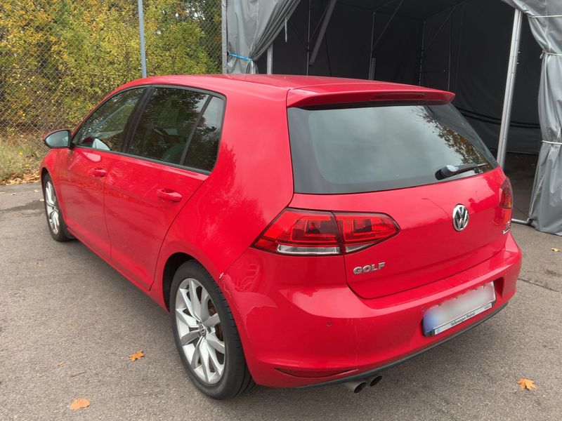Volkswagen Golf VII 1.4 TSI Highline BlueMotion Tech — zdjęcie 3
