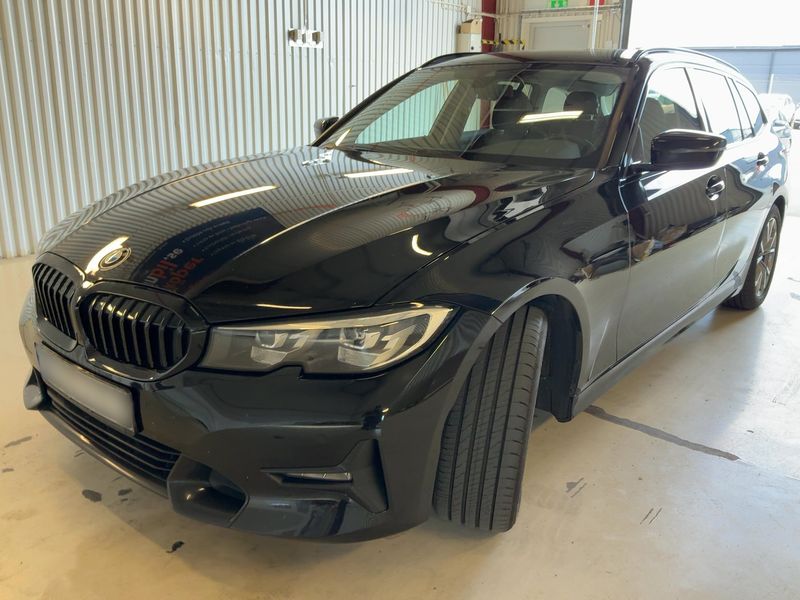 BMW 3er 320d xDrive Sport Line