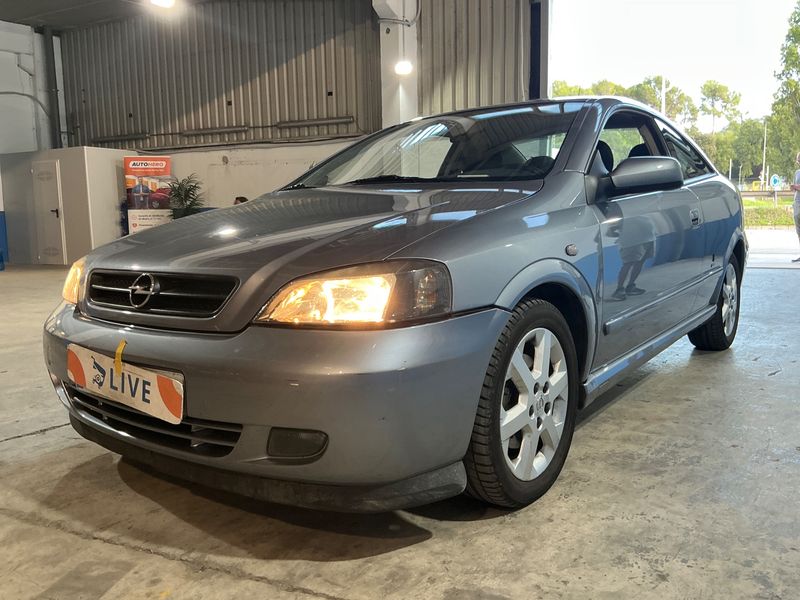 Opel Astra 2.2 DTI Edition — zdjęcie 1
