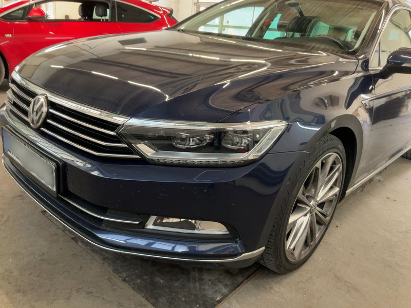 Volkswagen Passat 2.0 TDI Highline 4Motion BlueMotion Tech — zdjęcie 2