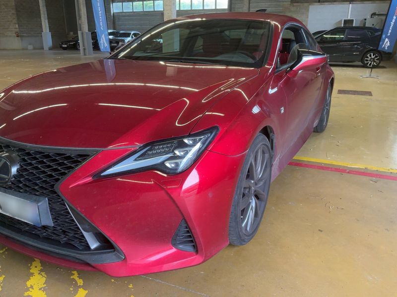 Lexus RC-Serie RC 300h F Sport — zdjęcie 2