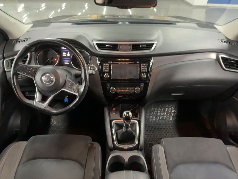 Nissan Qashqai 1.5 dCi N-Connecta — zdjęcie 12
