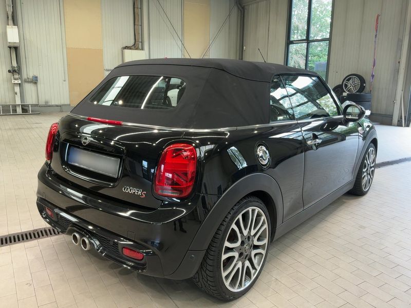 MINI Cabrio Cooper S — zdjęcie 6
