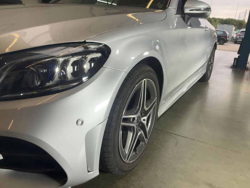 Mercedes-Benz C-Klasse C 200 Mild-Hybrid 4Matic AMG Line — zdjęcie 2