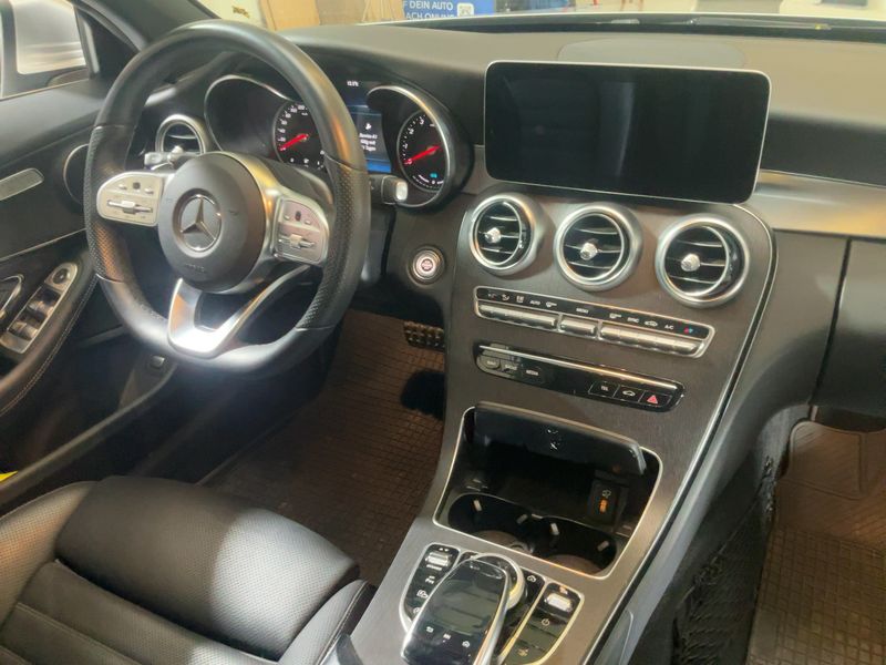 Mercedes-Benz C-Klasse C 200 Mild-Hybrid 4Matic AMG Line — zdjęcie 12