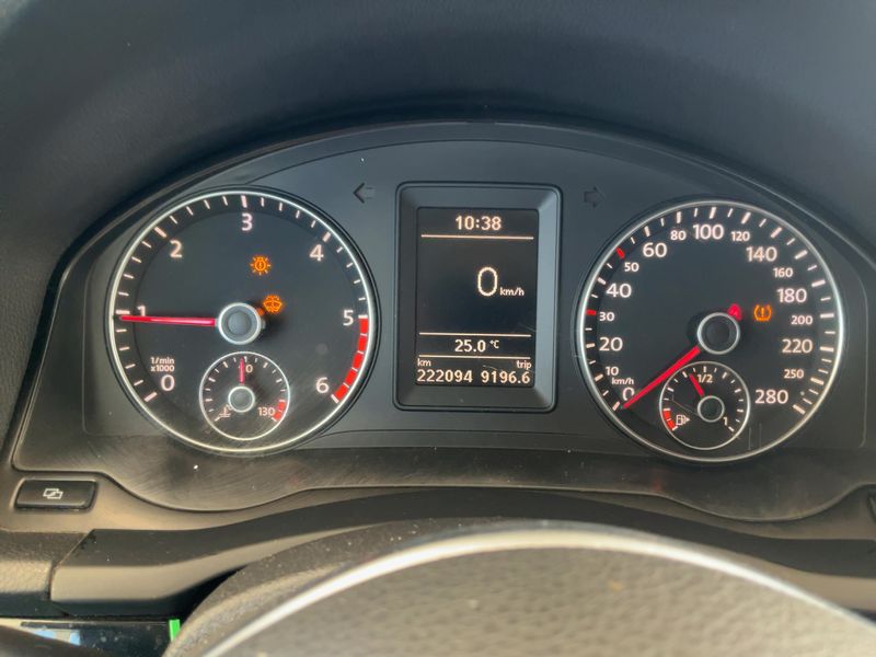 Volkswagen Scirocco 2.0 TDI — zdjęcie 13