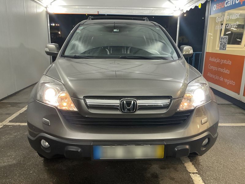 Honda CR-V 2.2 CTDI Executive — zdjęcie 9