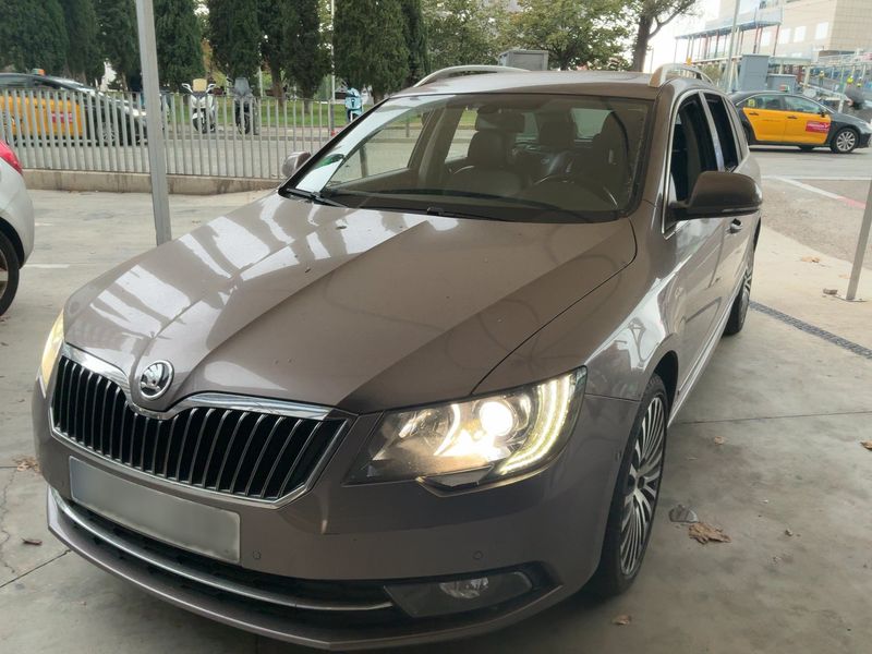 Skoda Superb 3.6 V6 FSI Laurin & Klement 4x4