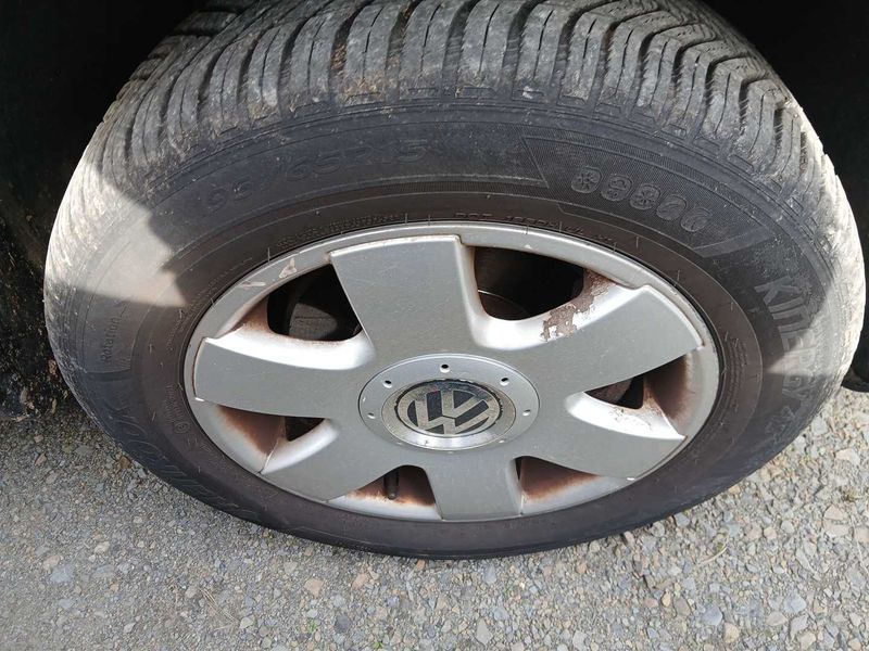 Volkswagen Caddy 1.9 TDI Life — zdjęcie 24