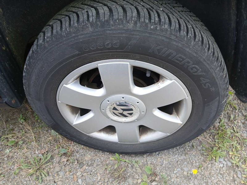 Volkswagen Caddy 1.9 TDI Life — zdjęcie 22