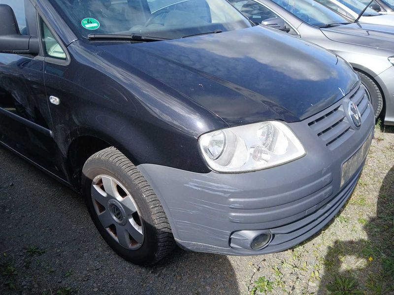 Volkswagen Caddy 1.9 TDI Life — zdjęcie 6