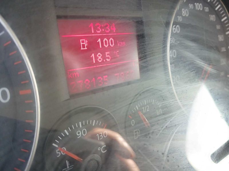 Volkswagen Caddy 1.9 TDI Life — zdjęcie 19