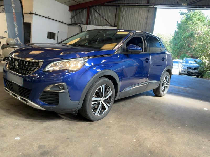 Peugeot 3008 1.5 Blue-HDi Allure — zdjęcie 2