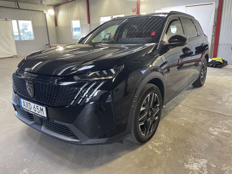 Peugeot 5008 1.2 Mild-Hybrid GT — zdjęcie 1