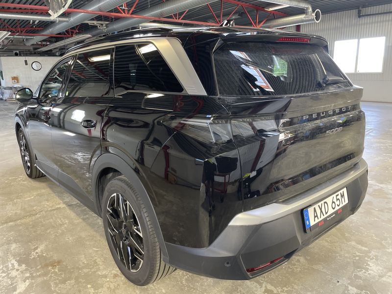 Peugeot 5008 1.2 Mild-Hybrid GT — zdjęcie 3