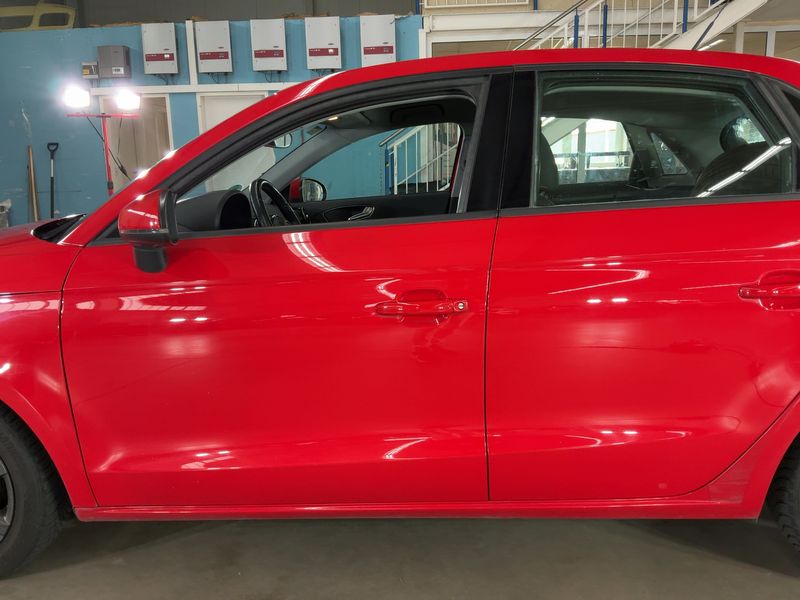 Audi A1 Sportback 1.6 TDI Ambition — zdjęcie 4
