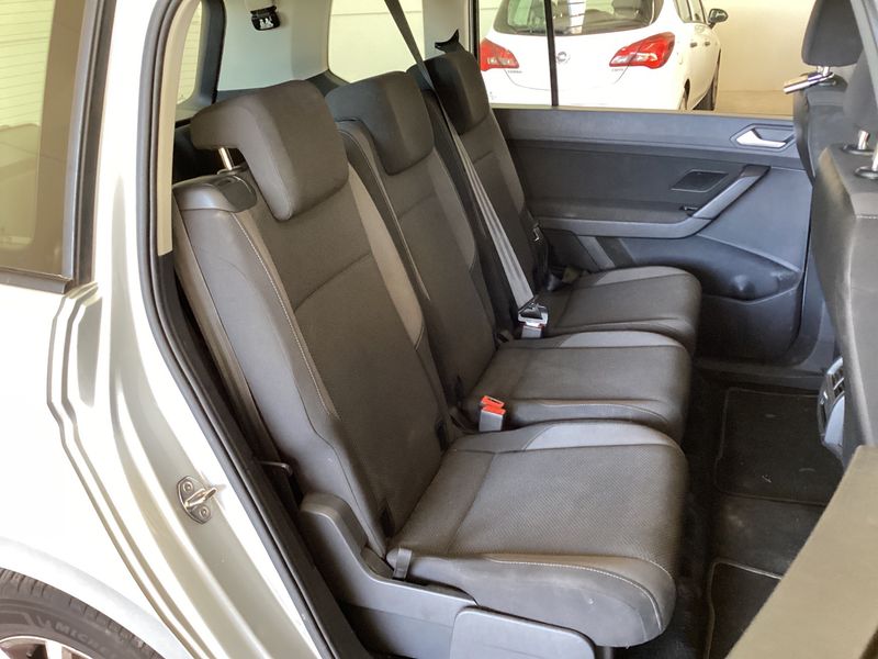 Volkswagen Touran 1.2 TSI Edition BlueMotion Tech — zdjęcie 14