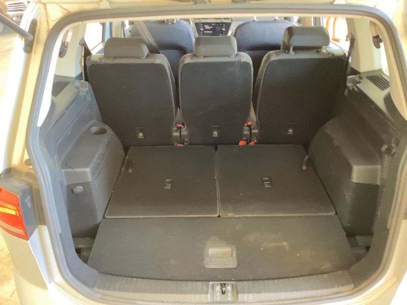 Volkswagen Touran 1.2 TSI Edition BlueMotion Tech — zdjęcie 10