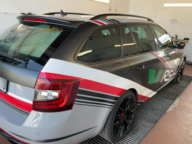 Skoda Octavia 2.0 TSI RS 245 — zdjęcie 6