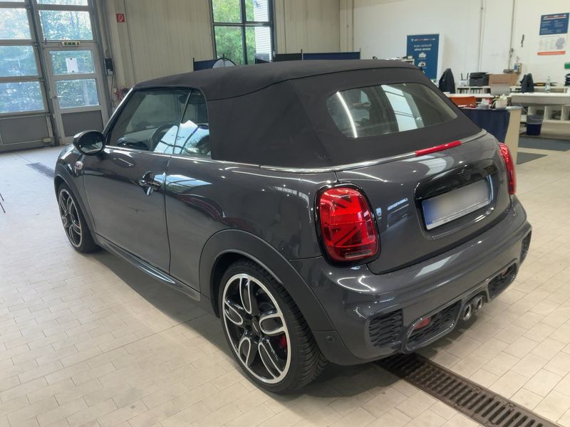 MINI Cabrio John Cooper Works — zdjęcie 3