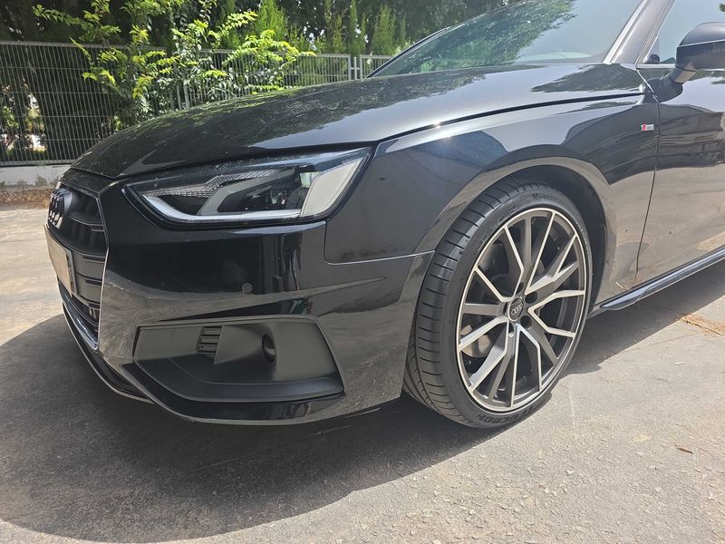 Audi A4 40 TDI Mild-Hybrid quattro S line — zdjęcie 1