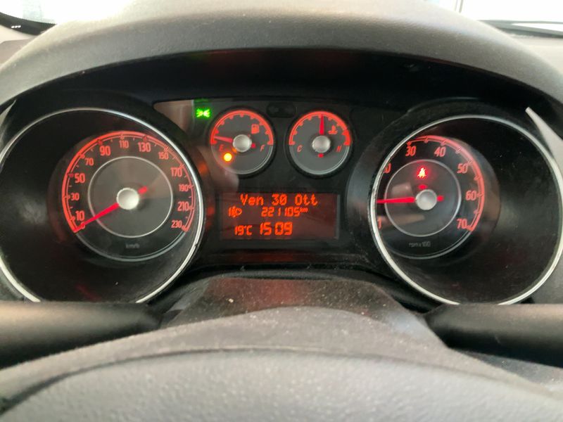 Fiat Punto Evo 1.4 Dynamic — zdjęcie 4