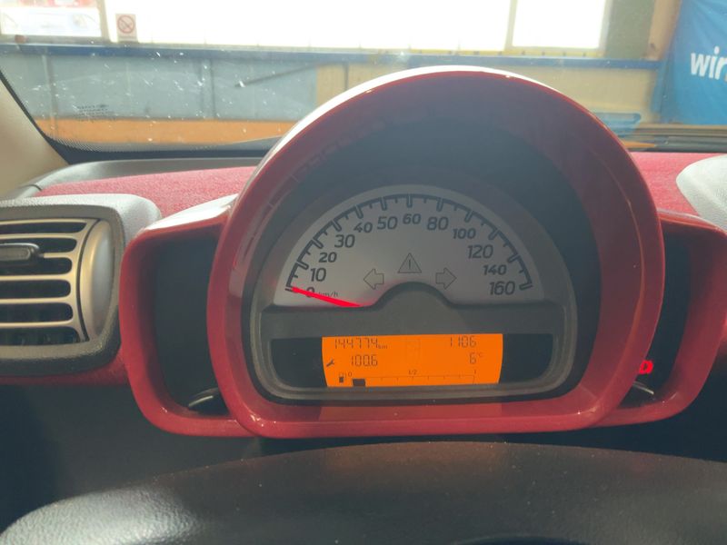 Smart fortwo 1.0 Turbo Basis passion — zdjęcie 4