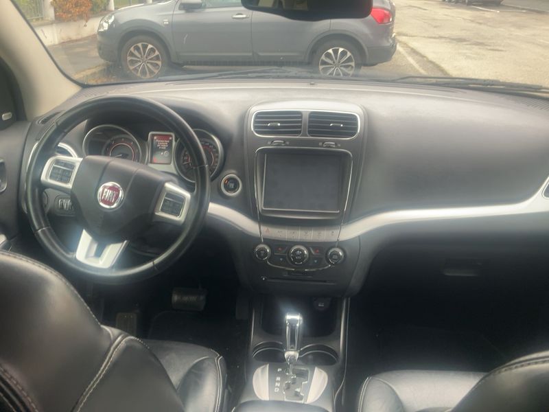 Fiat Freemont 2.0 Multijet Lounge 4WD — zdjęcie 12