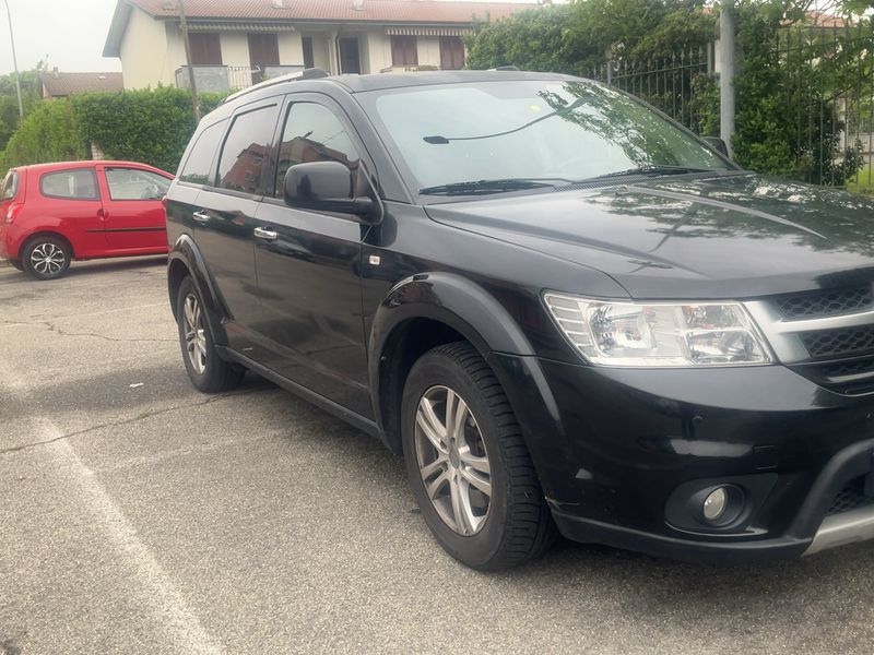 Fiat Freemont 2.0 Multijet Lounge 4WD — zdjęcie 8