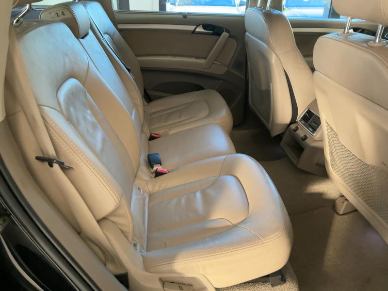 Audi Q7 3.0 V6 TDI quattro — zdjęcie 14