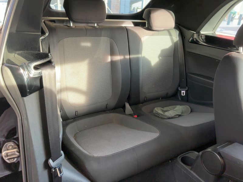 Volkswagen Beetle 1.2 TSI Design — zdjęcie 14