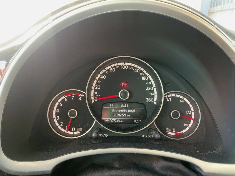 Volkswagen Beetle 1.2 TSI Design — zdjęcie 13