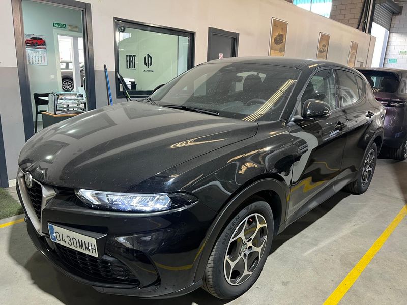 Alfa Romeo Tonale 1.5 Mild-Hybrid Super — zdjęcie 1