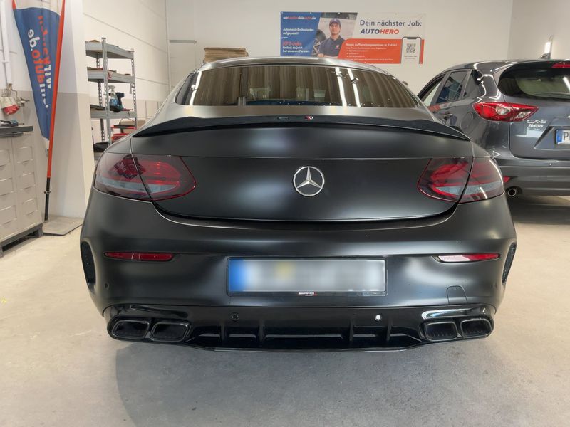 Mercedes-Benz C-Klasse C 63 AMG S — zdjęcie 5